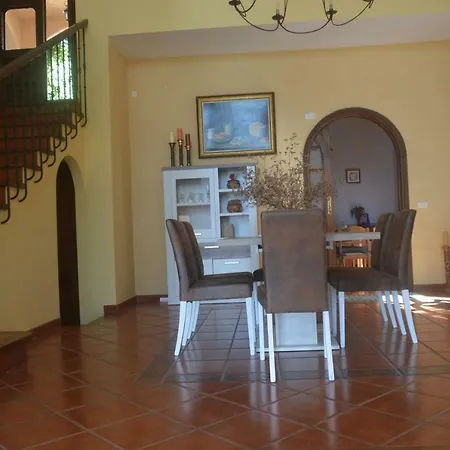 Villa Jacaranda