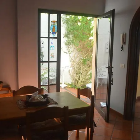 Jacaranda Villa *