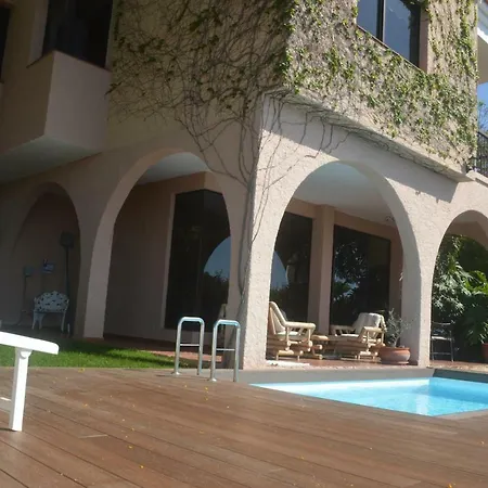 Jacaranda Villa *
