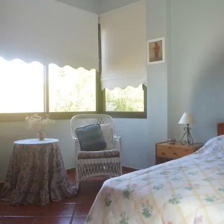 Jacaranda Villa *